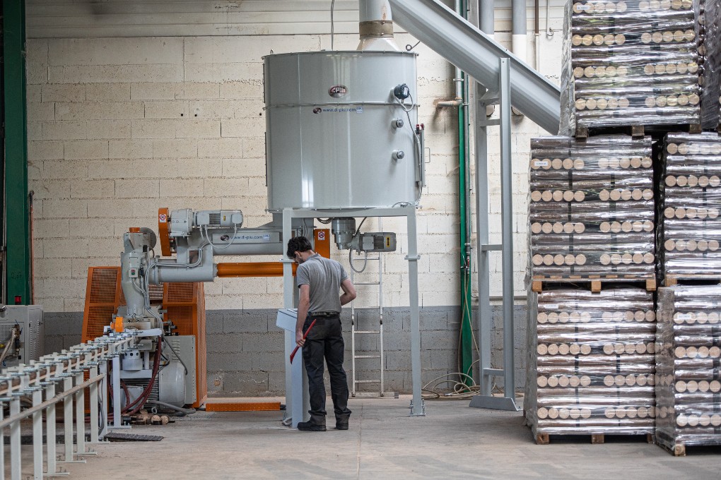 Le Groupe Ducerf investit dans la production de bûchettes compressées à destination du marché du bois-énergie