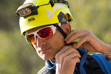 Casques PETZL : des accessoires pour allier confort et sécurité sur chaque chantier