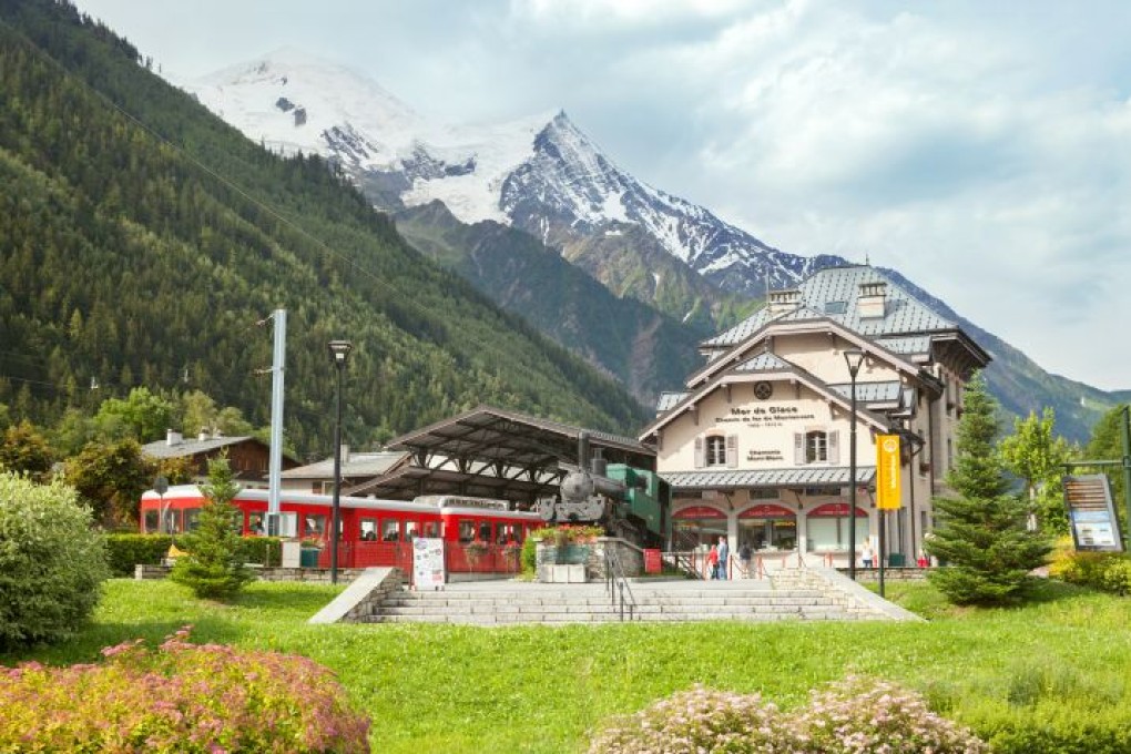 Le train du Montenvers, chemin de fer mythique taillé dans la roche